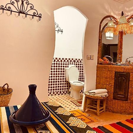 Auberge Tissadrine Akhendachou n'Ait Ouffi Εξωτερικό φωτογραφία