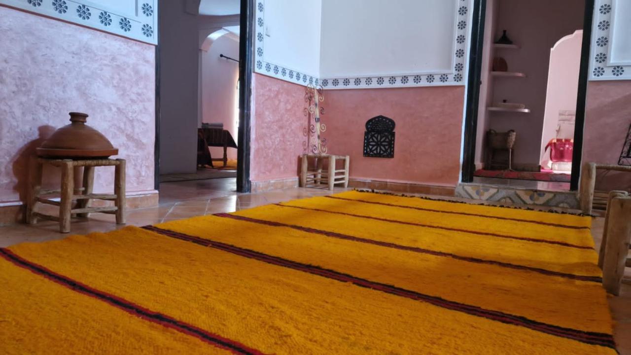 Auberge Tissadrine Akhendachou n'Ait Ouffi Εξωτερικό φωτογραφία