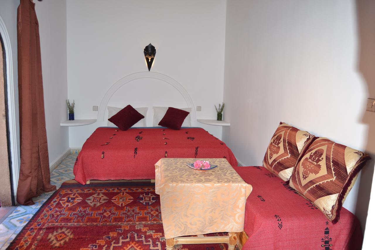 Auberge Tissadrine Akhendachou n'Ait Ouffi Εξωτερικό φωτογραφία